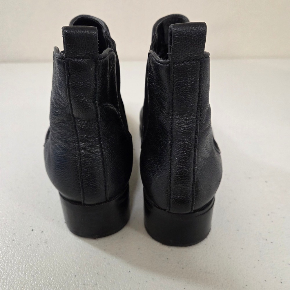 Cole Haan Womens Black Leather‎ Chelsea Boots W06488 Low Block Heel Size 8B - Picture 3 of 8